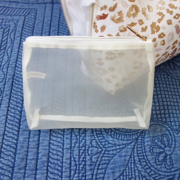 SONIA KASHUK Large Dome Case Makeup Bags (2 Pieces) White Cheetah NWT! - Picture 8 of 11